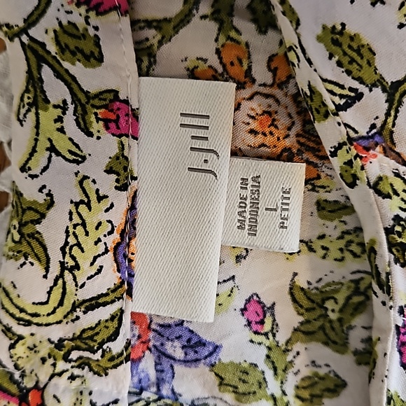 J. Jill Sleeveless Pleated Front Peplum Floral Print Blouse - Picture 4 of 11